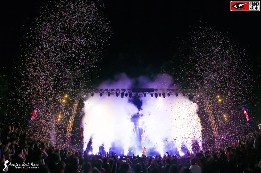 Sunidhi Chauhan Live at Sanaka, Durgapur — event photograph 2