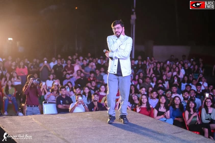 Vivek Samtani Live at ESIC Medical College for Surge — event photograph 3