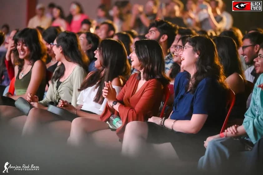 Vivek Samtani Live at ESIC Medical College for Surge — event photograph 11