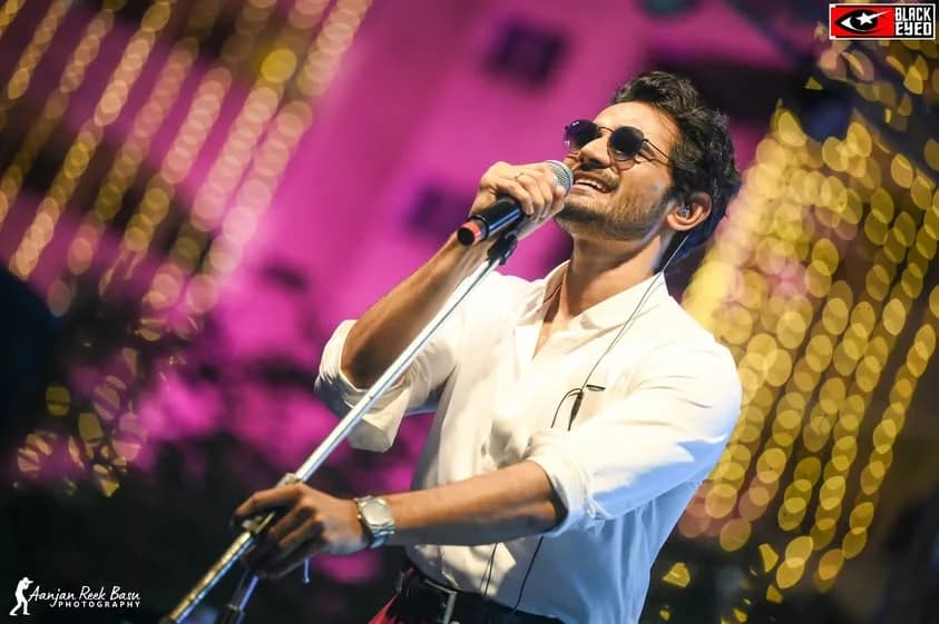 Yasser Desai Live at ESIC Medical College for Surge 2024 — event photograph 2