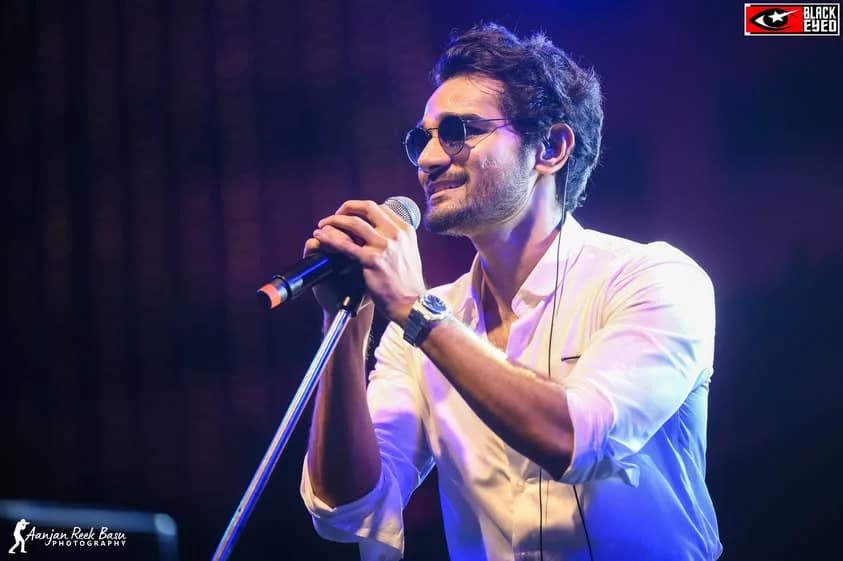 Yasser Desai Live at ESIC Medical College for Surge 2024 — event photograph 16