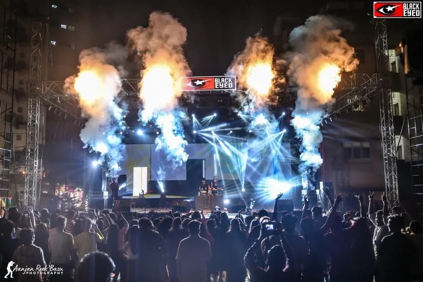 Zephyrtone Live at Surge 2024 — event photograph 15