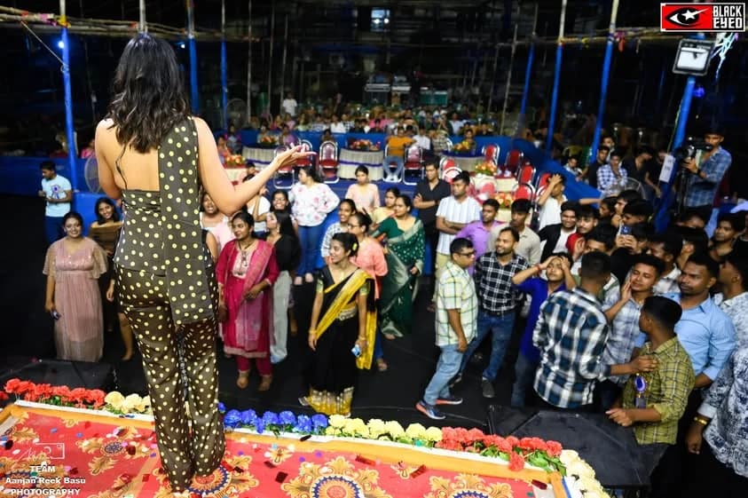 Riya Bhattacharya Live at Kalyani — event photograph 4