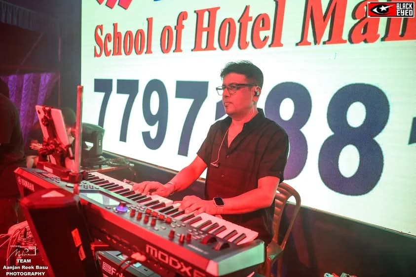 Abdul Saikh Live at Kalyani — event photograph 16
