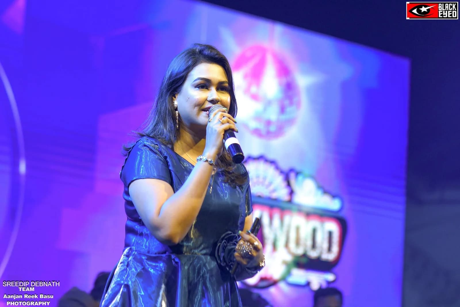 Neha Saha at Aquatica Kolkata — event photograph 6