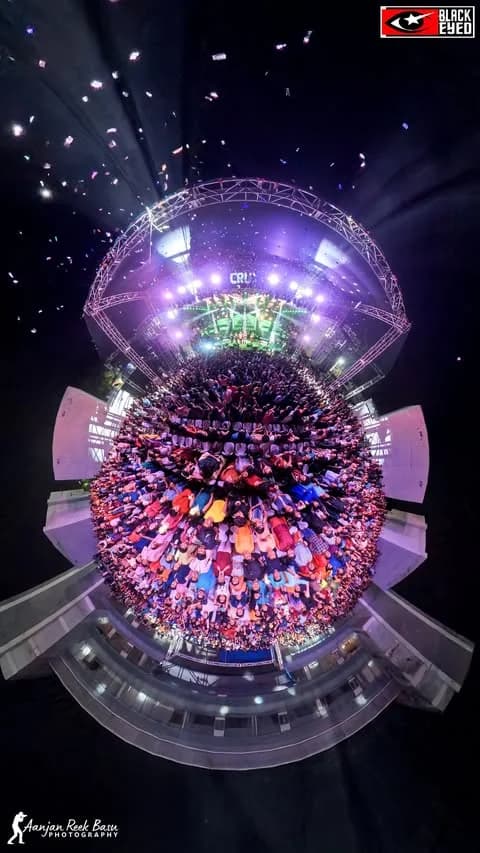 Shankar Ehsaan Loy Live at IPGME&R & SSKM — event photograph 6