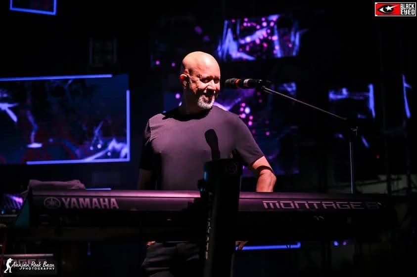 Shankar Ehsaan Loy Live at IPGME&R & SSKM — event photograph 7