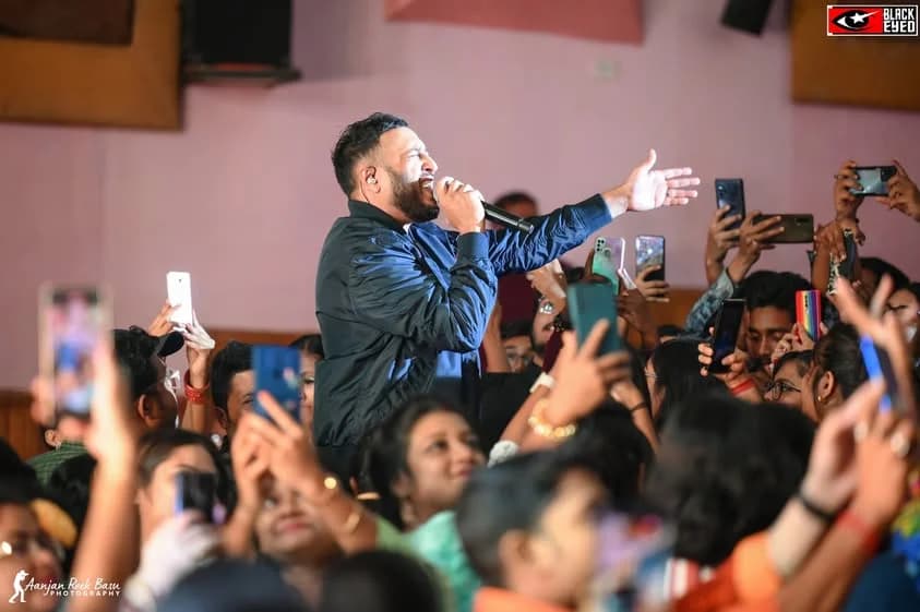 Ash King Live at Kolaghat — event photograph 3