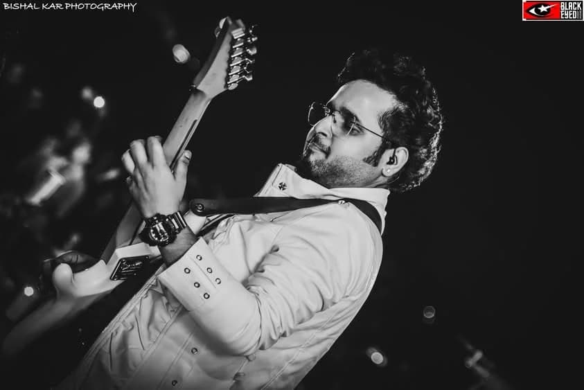 Emon Chatterjee Live — event photograph 5