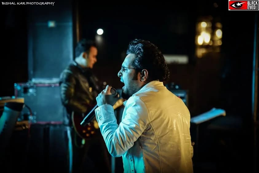 Emon Chatterjee Live — event photograph 7