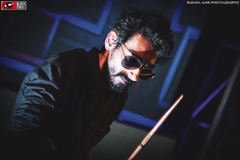 Prashmita Paul Live at Krishnanagar — event photograph 7