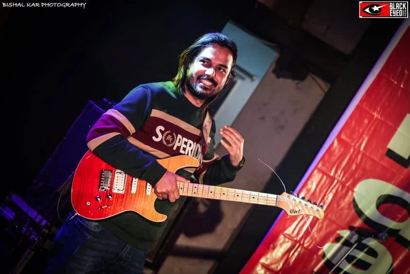 Prashmita Paul Live at Krishnanagar — event photograph 16