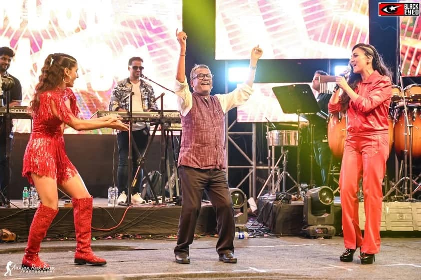 Mohan Sisters LIVE — event photograph 11