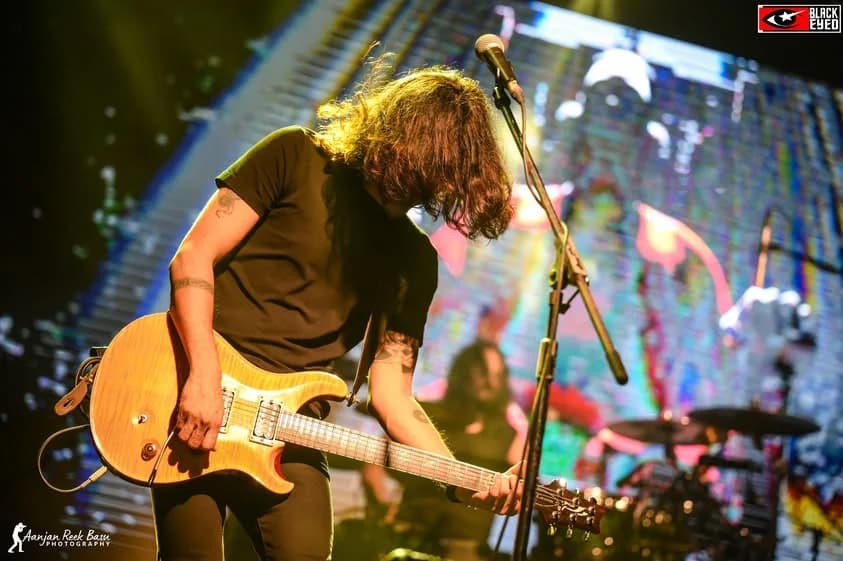 Fossils LIVE at Santiniketan Medical College — event photograph 7