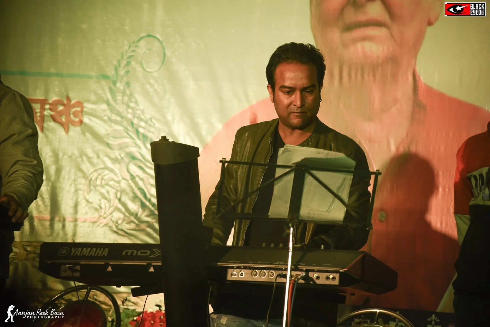 Mayuri Saha LIVE at Ghatal — event photograph 5