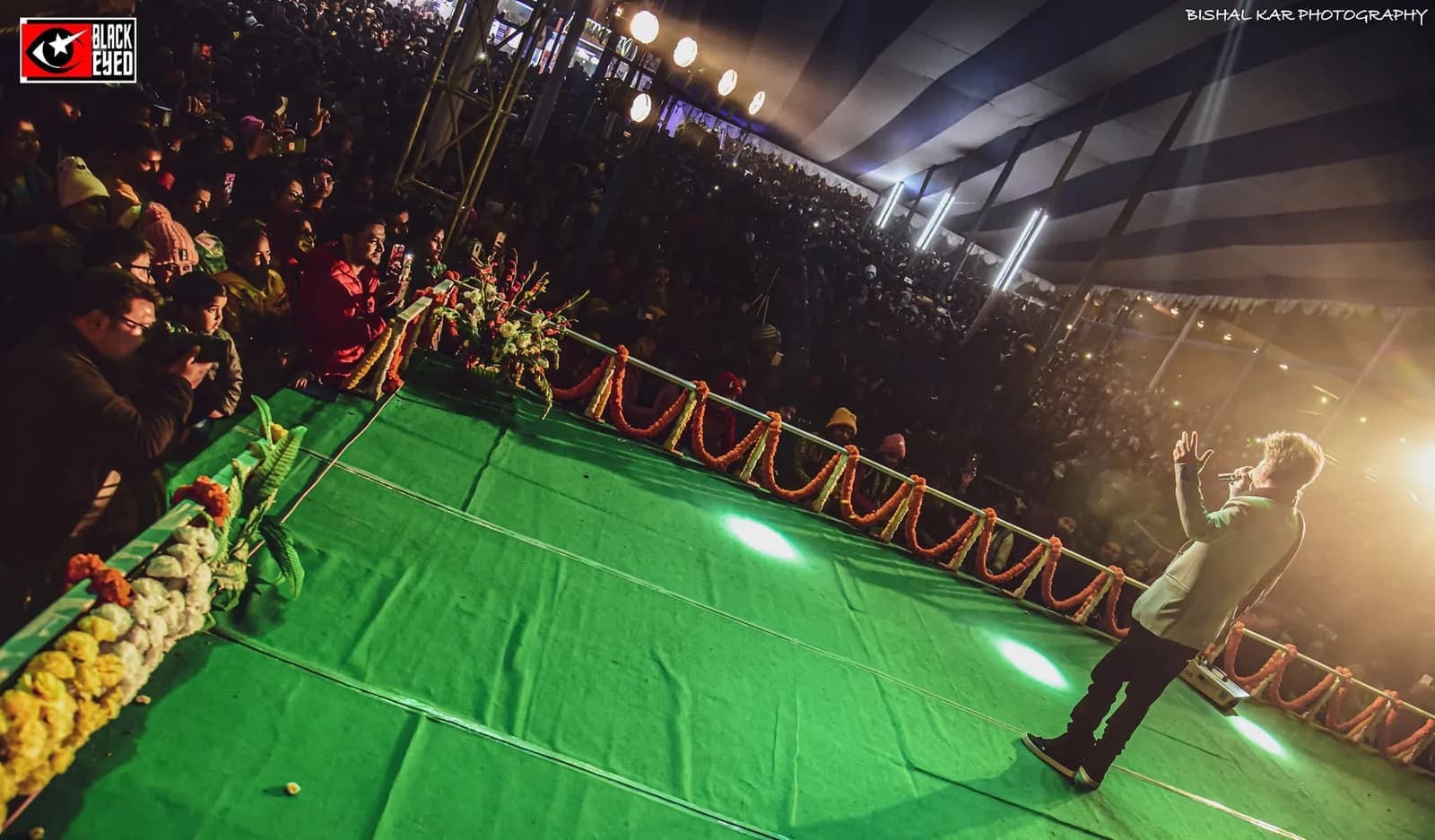 Nachiketa Chakraborty LIVE at Burdwan Poura Utsav — event photograph 17
