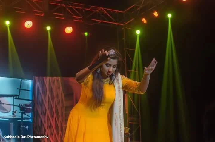 Shreya Ghoshal Live for R.G. Kar 100 Years — event photograph 8