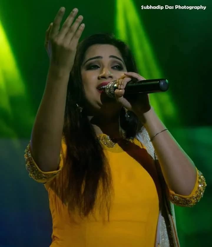 Shreya Ghoshal Live for R.G. Kar 100 Years — event photograph 10
