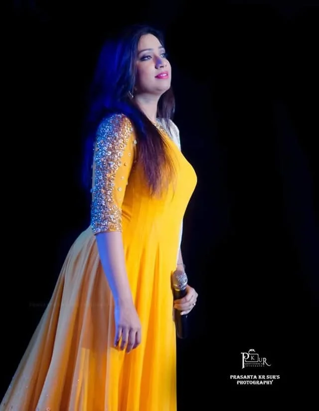 Shreya Ghoshal at a BlackEyed event