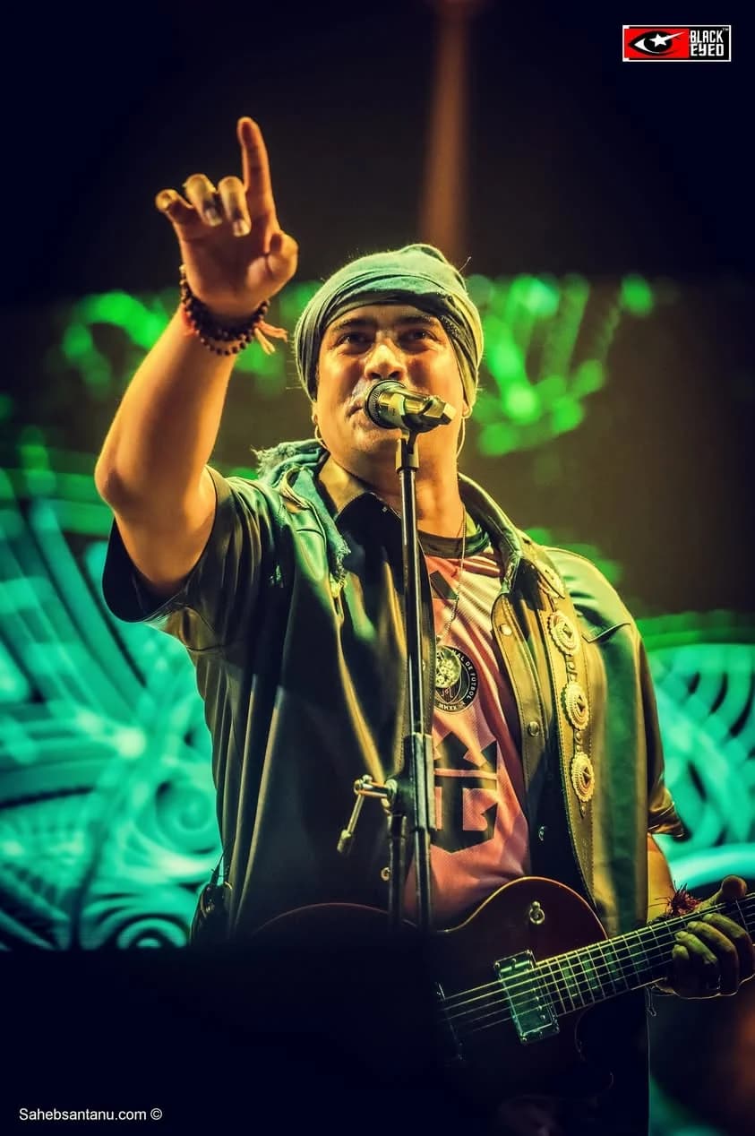 Jubin Nautiyal Live at Santiniketan Medical College — event photograph 6