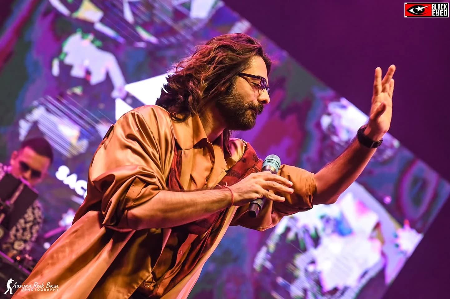 Sachin–Jigar Live — realme Pro Night at Uttirna, IPGME&R & SSKM — event photograph 3