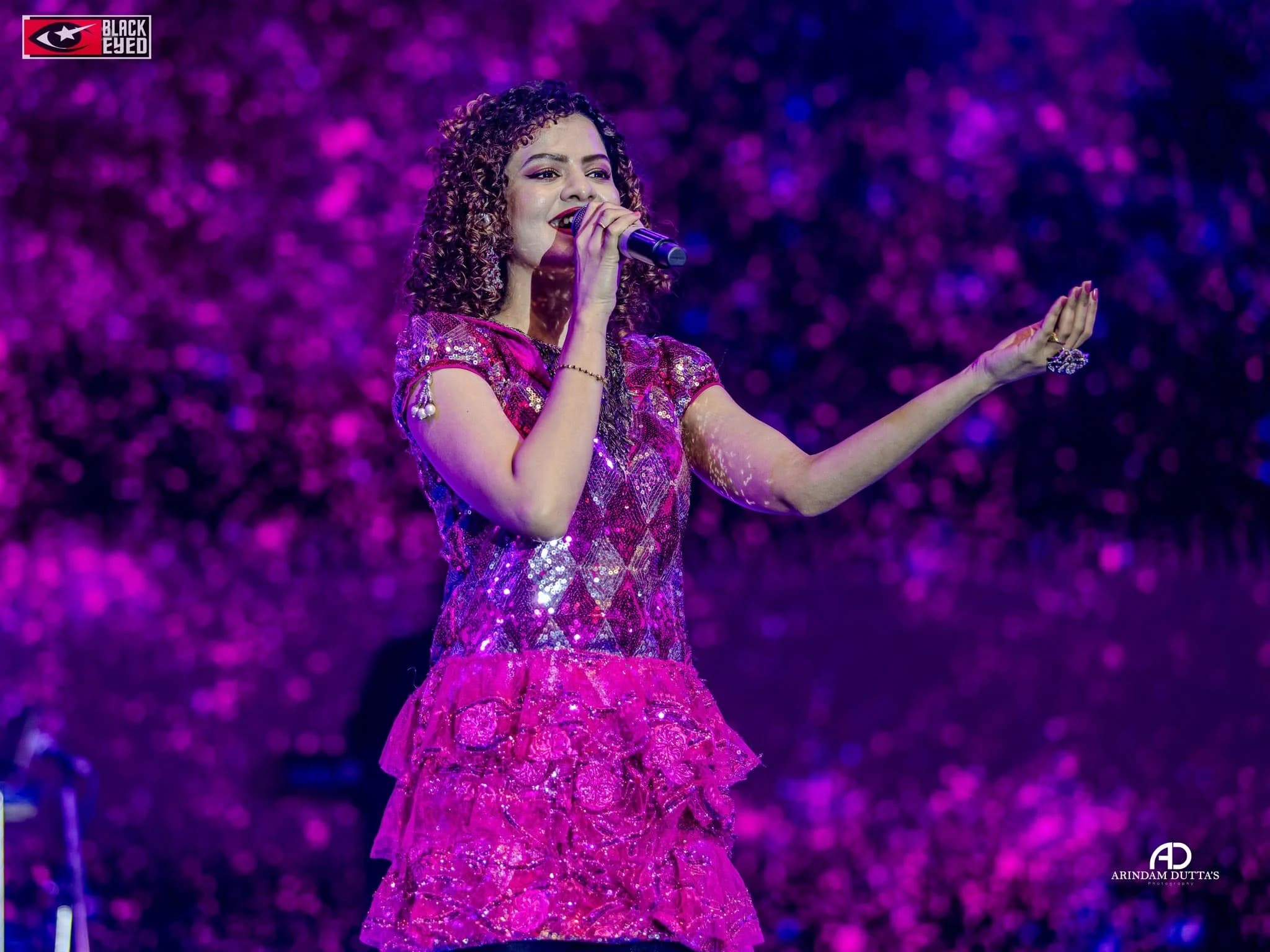 Palak Muchhal live in concert — BlackEyed event photograph 417