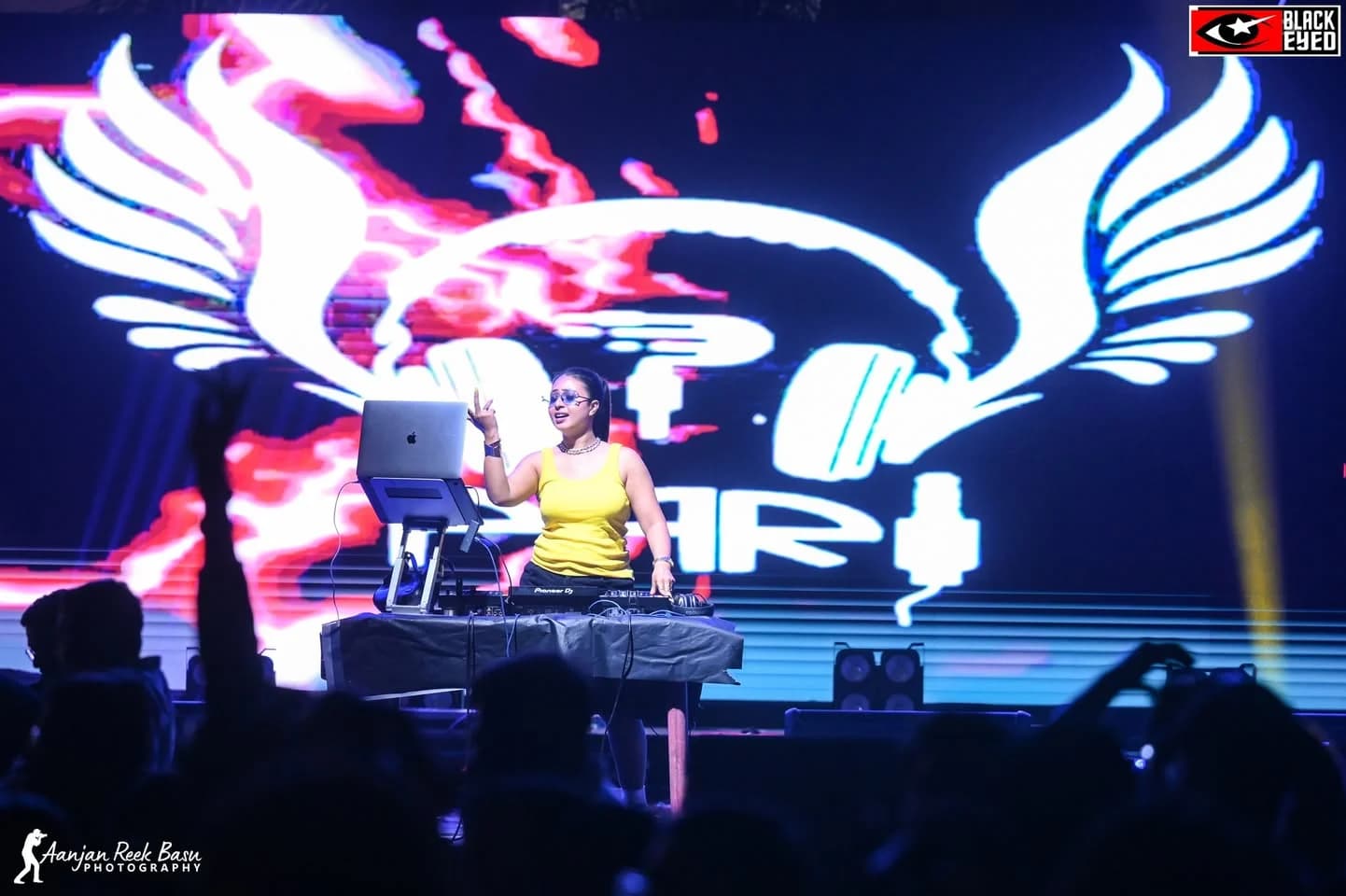 DJ Pari live at SURGE — BlackEyed event photograph 163