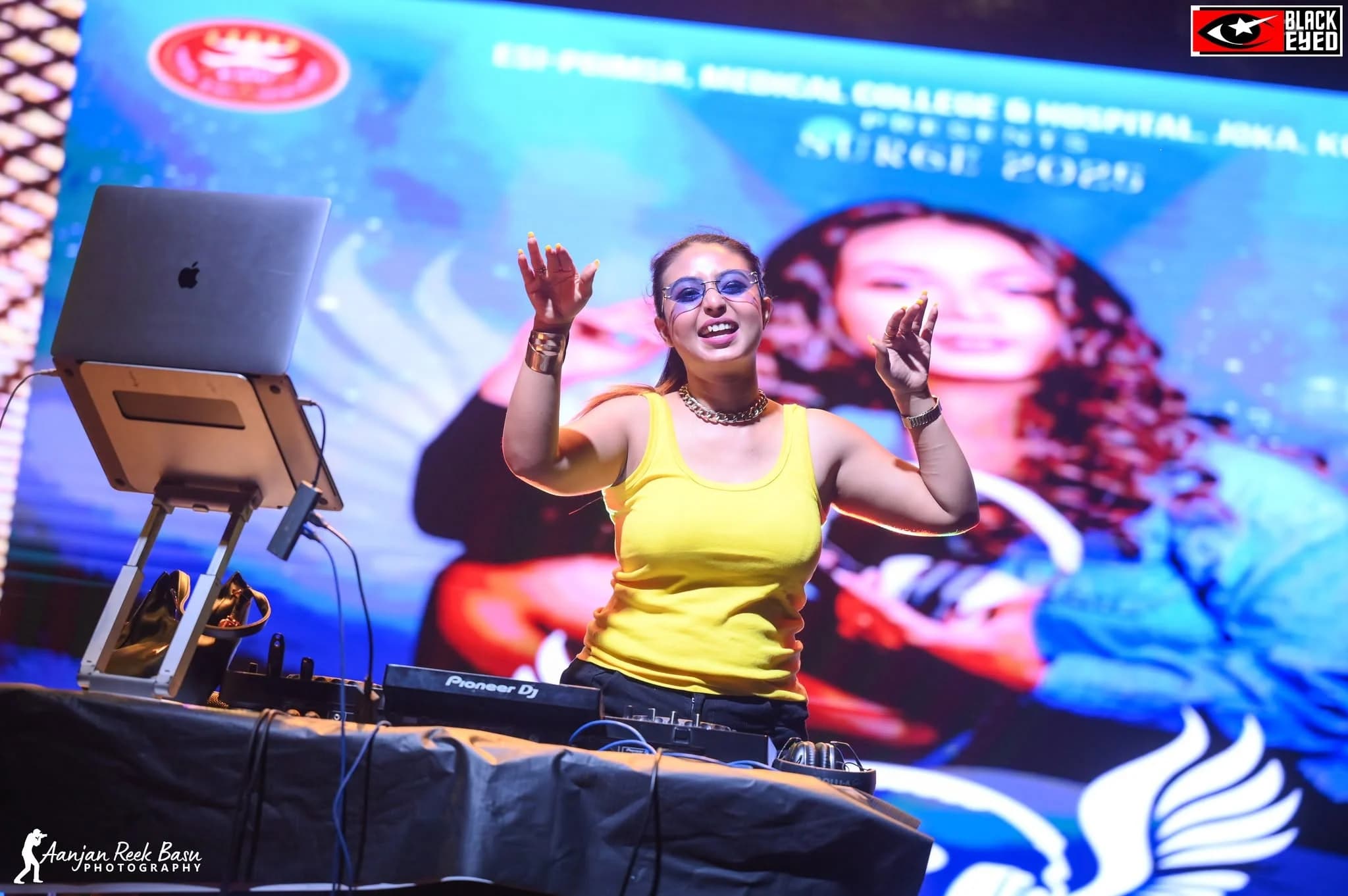 DJ Pari live at SURGE — BlackEyed event photograph 168
