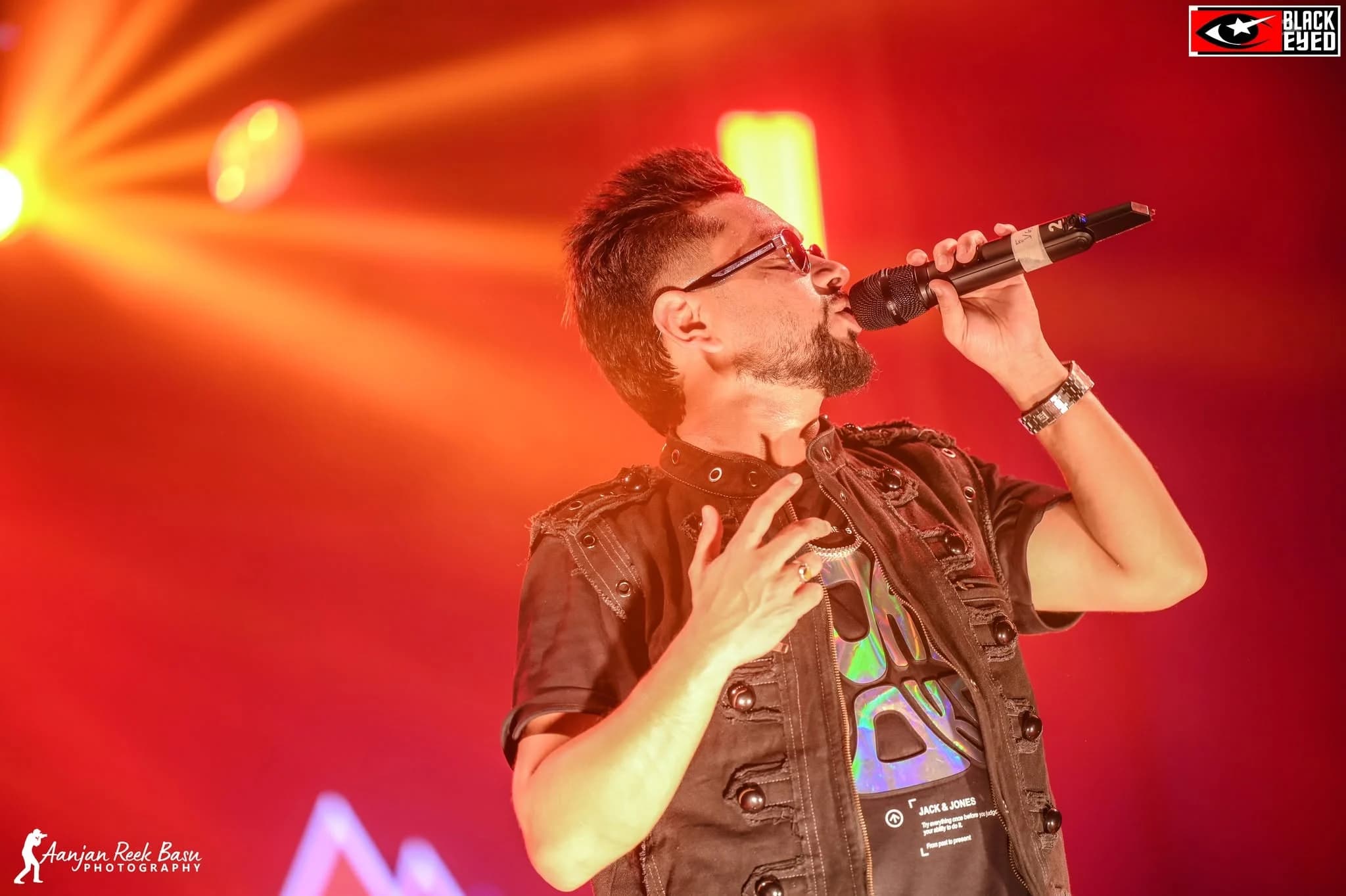Satish Gajmer live at DSHM 2026 — BlackEyed event photograph 27